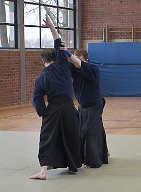Armhebel (ippondori) - Ryūsuikai Aikibudō Armhebel (ippondori) - Ryūsuikai Aikibudō